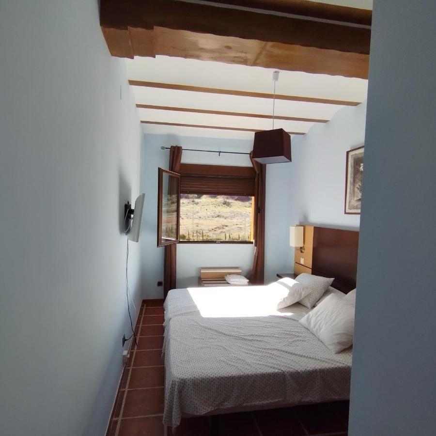 Finca Cortes Alcaraz Ngoại thất bức ảnh