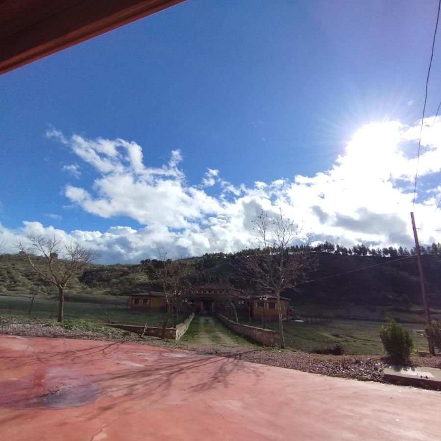 Finca Cortes Alcaraz Ngoại thất bức ảnh